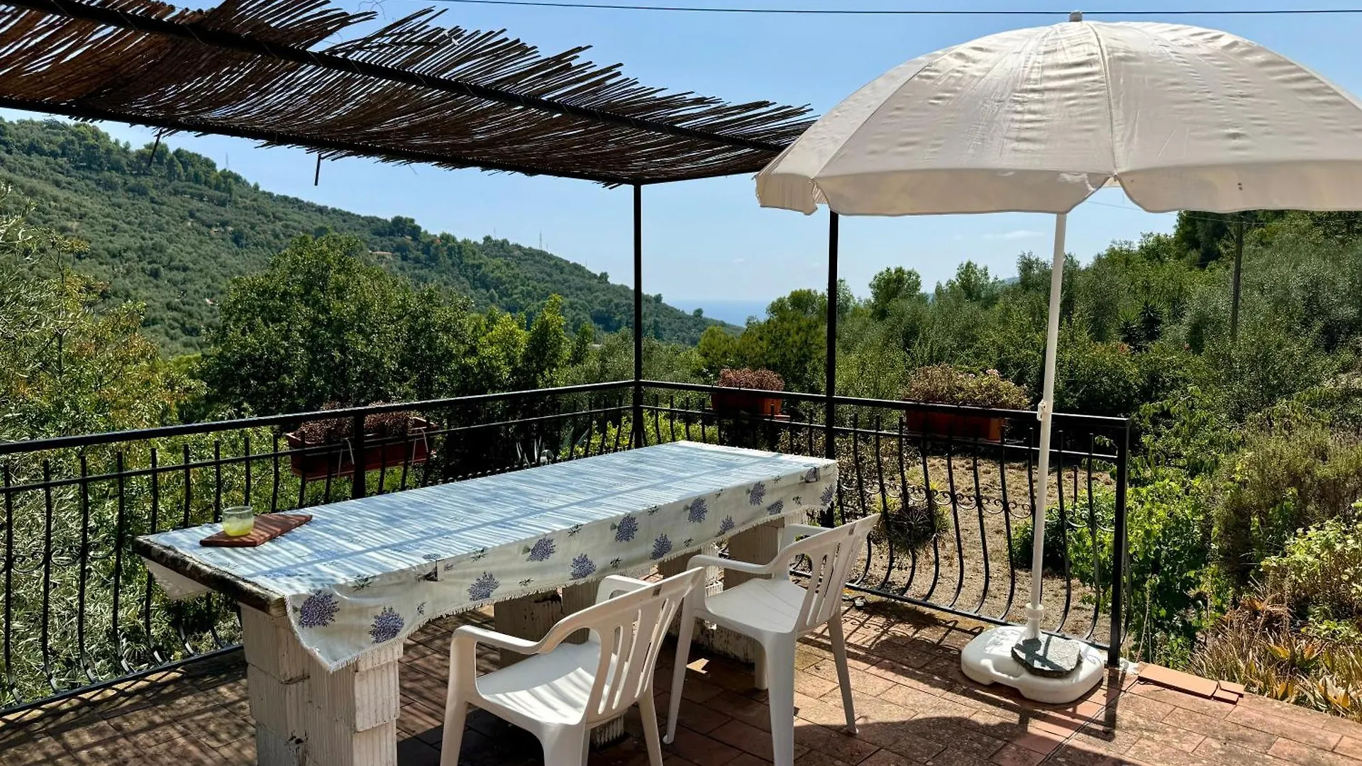 Casa Uliveto Vila Diano San Pietro